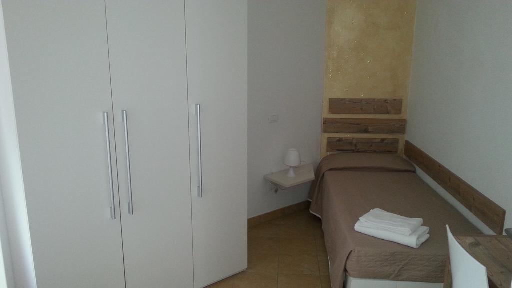 Appartamento Villa Tony Lazise Exterior foto